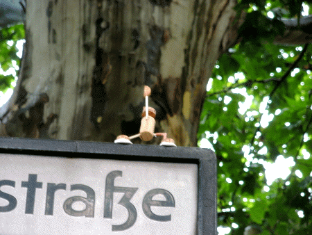 Street-Yogi: Virabhadrasana I