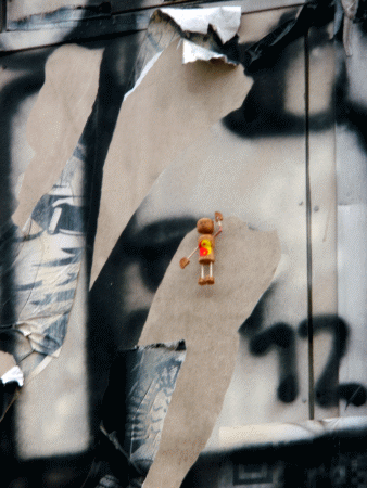 Jing-Jang-Yogi: Hallo (Detail)