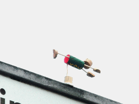 Bi-Color-Yogi: Virabhadrasana III